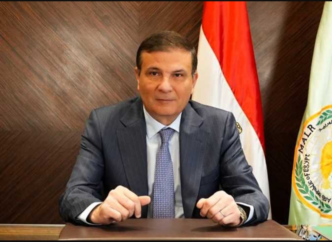 وزير الزراعة يعلن إجراءات جديدة لدعم الثروة الحيوانية والداجنة ويؤكد: الطبيب البيطري خط الدفاع الأول عن صحة الإنسان