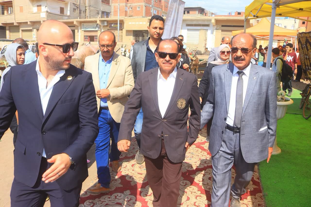 الخدمات البيطرية تنظم قافلة علاجية مجانية بالدقهلية وتقدم خدماتها لـ 6865 حيوانًا